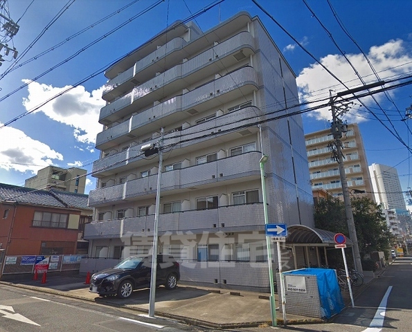 名古屋市熱田区波寄町のマンションの建物外観