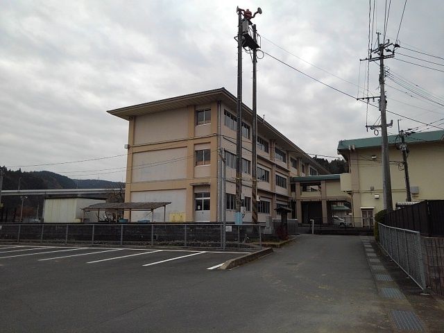 【パークヴュー高瀬Ａの小学校】