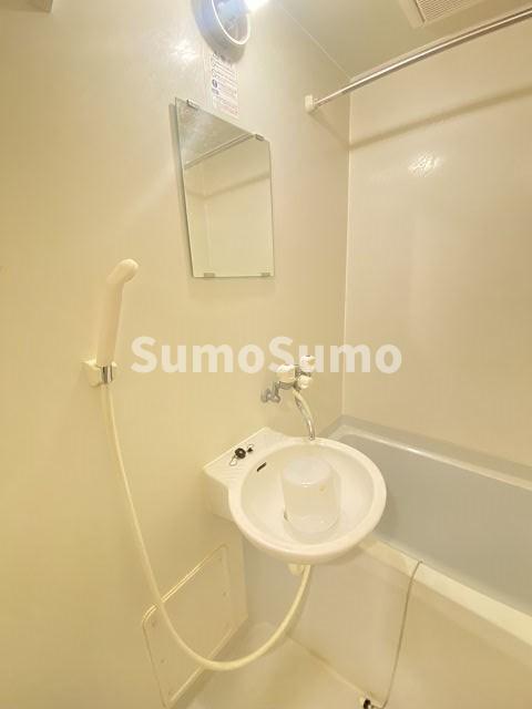 洗面設備　洗面所です