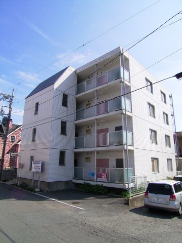 パールマンション松本の建物外観