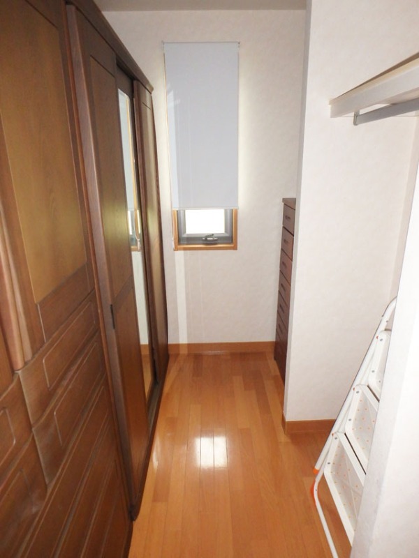 収納　収納力抜群のウォークインクローゼット☆※家具付（サービス品）