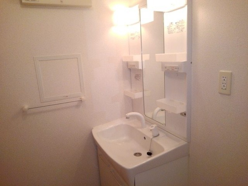 洗面設備　図面と現状に相違がある場合には現状を優先