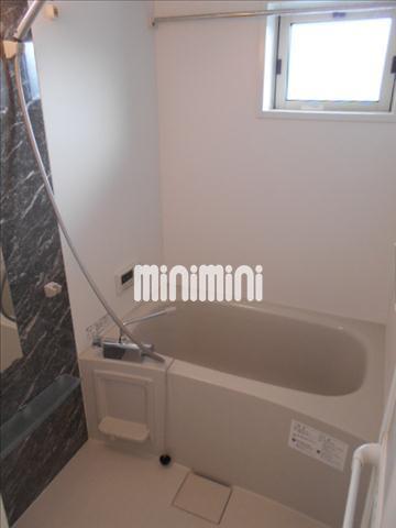 バス・シャワールーム　便利な追炊き付きです