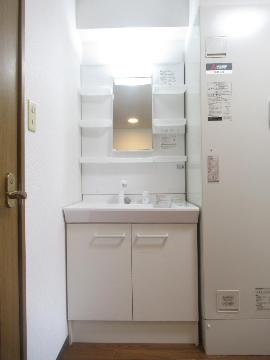 ローズコテージ弐番館　洗面設備　洗髪洗面化粧台