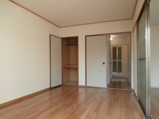 居室・リビング　他号室写真です