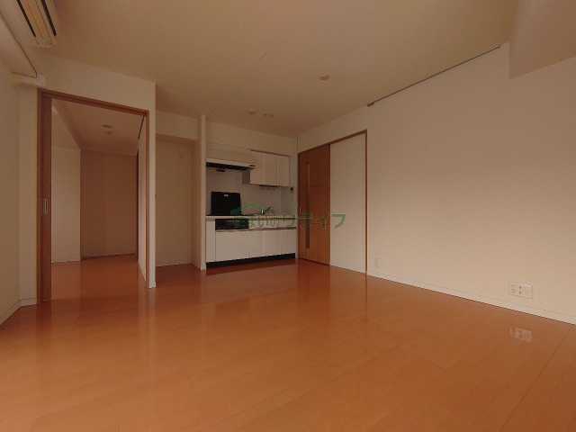 居室・リビング　別のお部屋の参考写真になります。