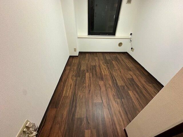 居室・リビング　※他号室参考写真