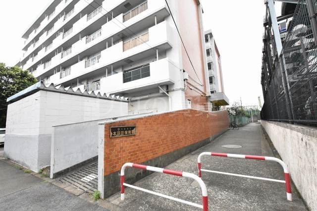 幼稚園・保育園　本羽田保育園（幼稚園・保育園）まで155m