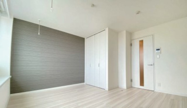 居室・リビング　室内