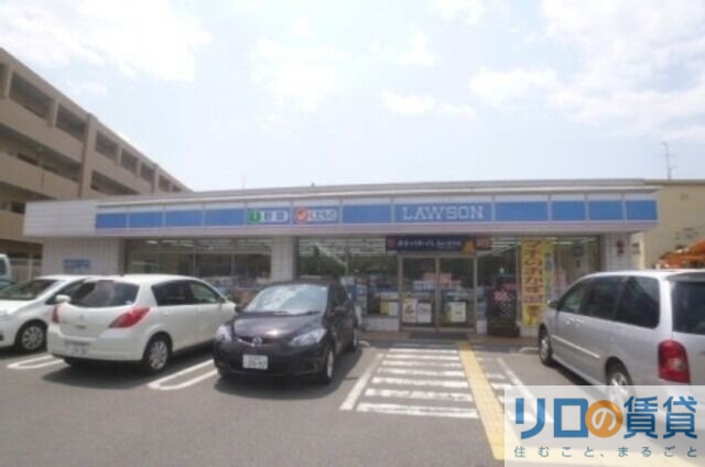 コンビニ　ローソン井高野二丁目店（コンビニ）まで304m