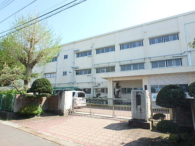 小学校　横浜市立中和田南小学校（小学校）まで600m