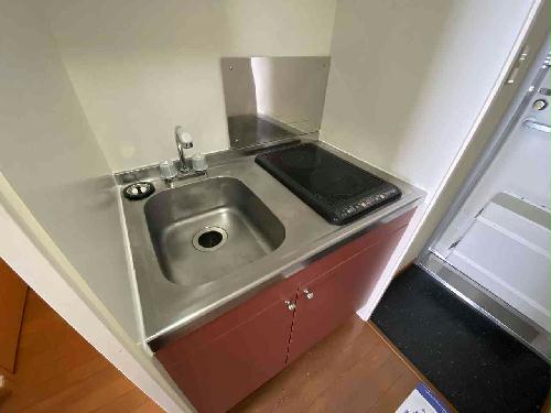 キッチン　設備・仕様は号室により異なる為、現況を優先致します。