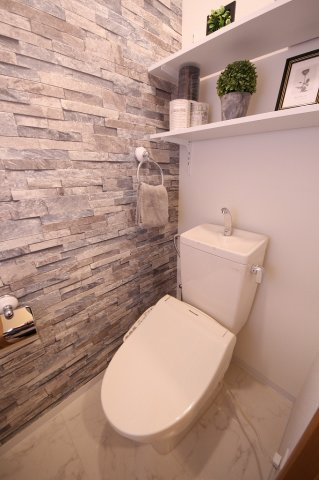 トイレ　コンパクトで使いやすいトイレです