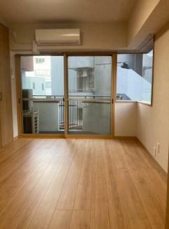 居室・リビング　内観