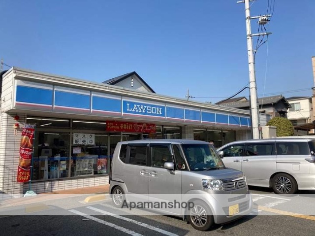 コンビニ　ローソン（コンビニ）まで732m