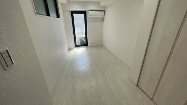 居室・リビング　角部屋住戸で過ごしやすく、おすすめです。