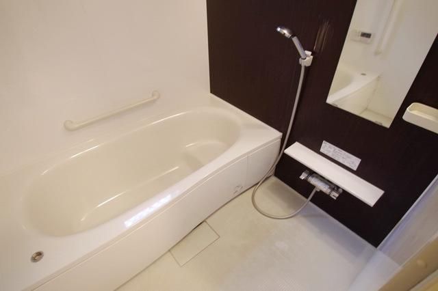バス・シャワールーム　★お部屋探しはタウンハウジング稲田堤店まで★