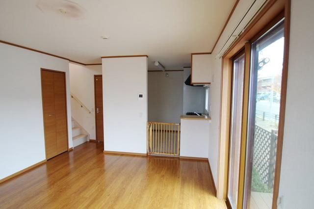 居室・リビング　★お部屋探しはタウンハウジング稲田堤店まで★