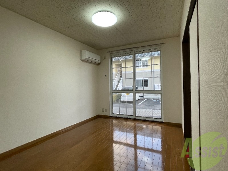 居室・リビング　解放感のあるお部屋でゆったり過ごせそうですね。