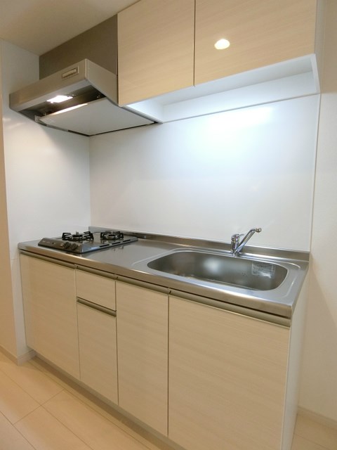 キッチン　2口ガスのシステムキッチンです。