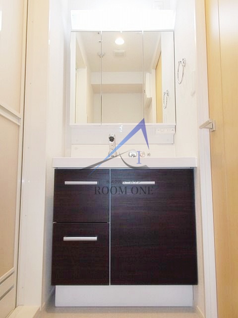 洗面設備　洗面台です。