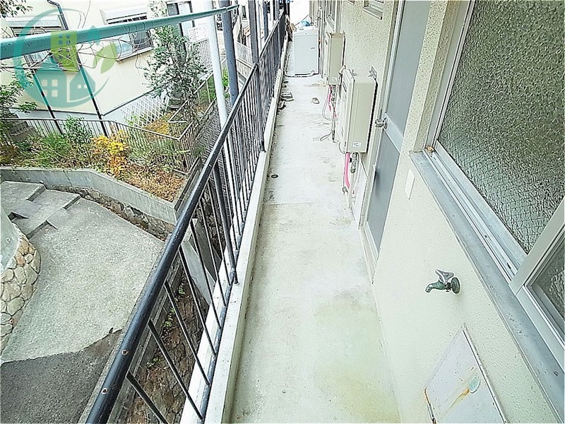 バルコニー　寺口マンション(フレッツ光ネット無料)