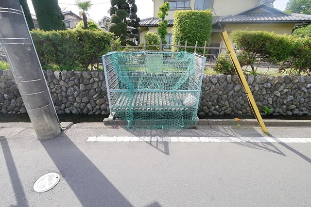 その他　ゴミ捨て場（その他）まで5m