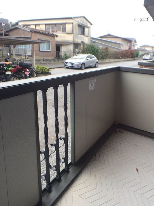 バルコニー　バルコニー