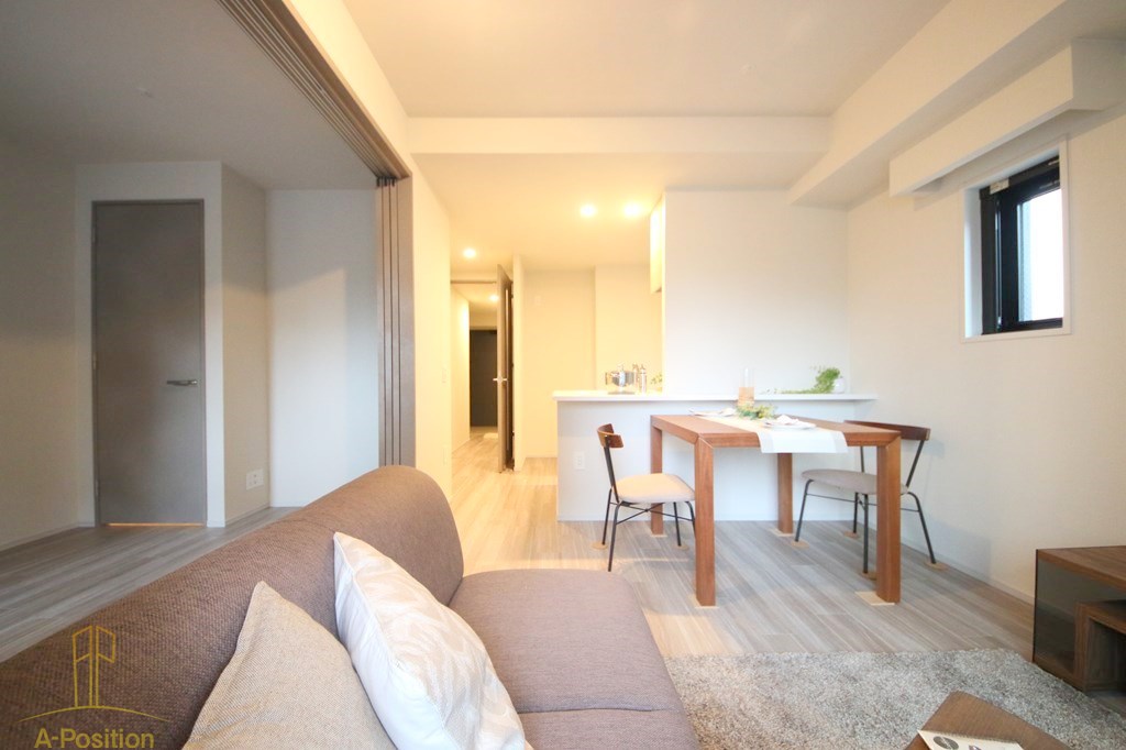 居室・リビング　SK RESIDENCES SHINSAIBASHI