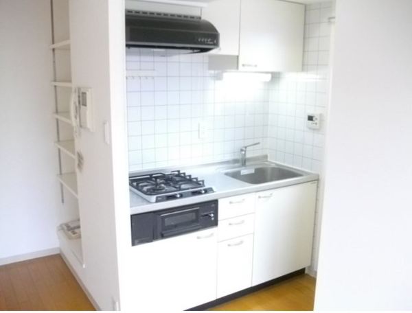 キッチン　※別部屋参考写真