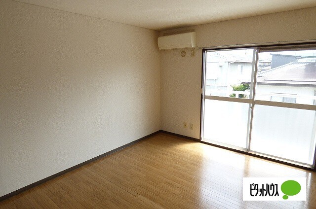 居室・リビング　他のお部屋のお写真です