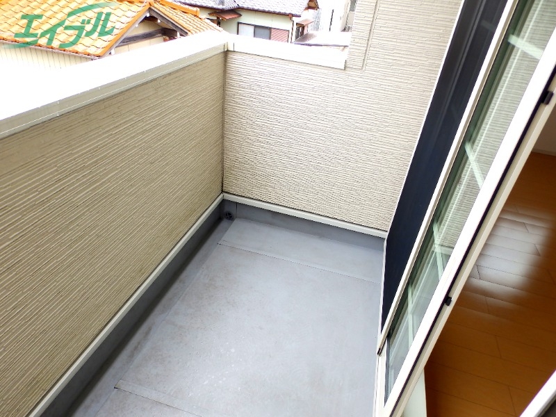 バルコニー　同型部屋写真です。