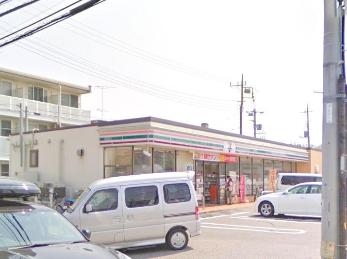 コンビニ　セブン-イレブン 柏東台店（コンビニ）まで888m
