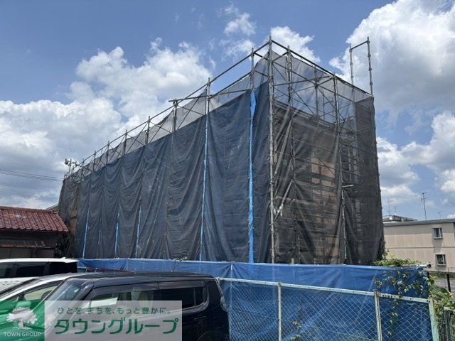 建物外観　駐車場