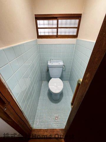 友井貸家別のトイレ写真