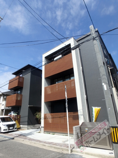 建物外観　住友林業施工のスタイリッシュな建物です。