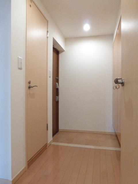 玄関　玄関※別部屋参考写真
