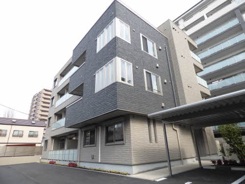 建物外観　落ち着いた雰囲気の外観です