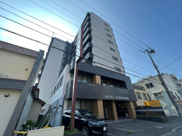 建物外観　札幌市中央区南１７条西「アリエル山鼻・アネックス」