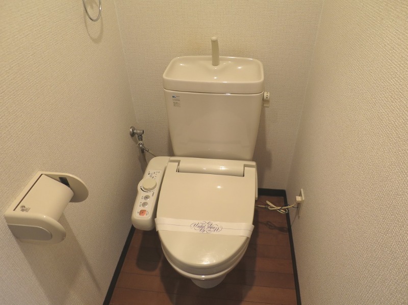 トイレ　清潔感のあるトイレです。