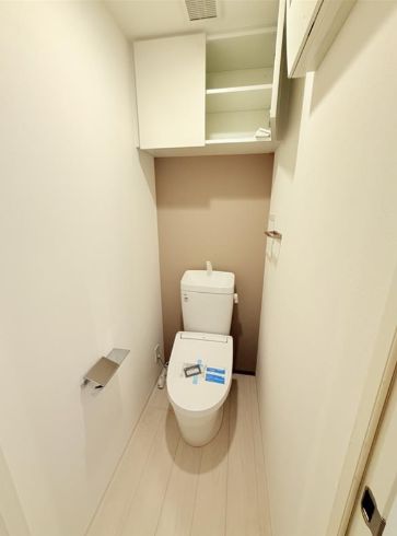 トイレ　別号室参考写真