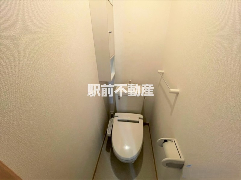 トイレ　温水洗浄便座
