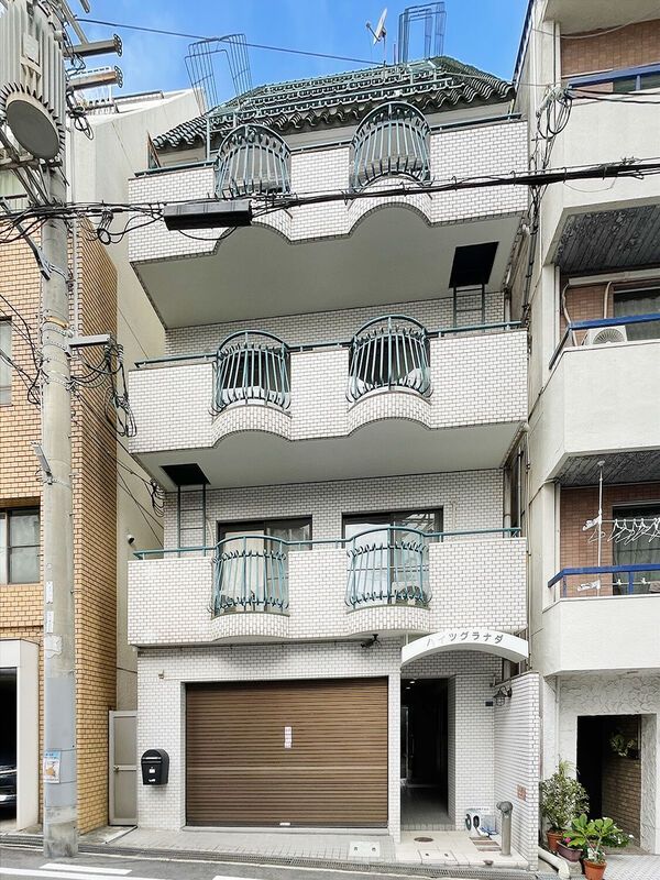 ハイツグラナダの外観写真