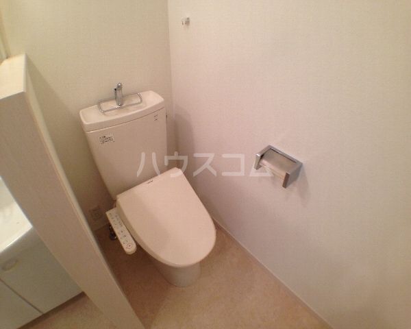 ルミナスコート三軒茶屋のトイレ写真