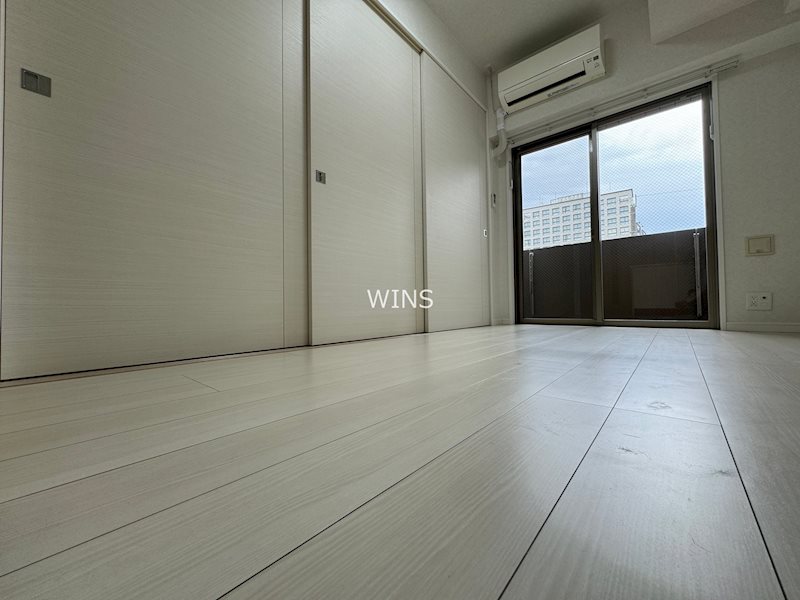 居室・リビング　別部屋参考写真です