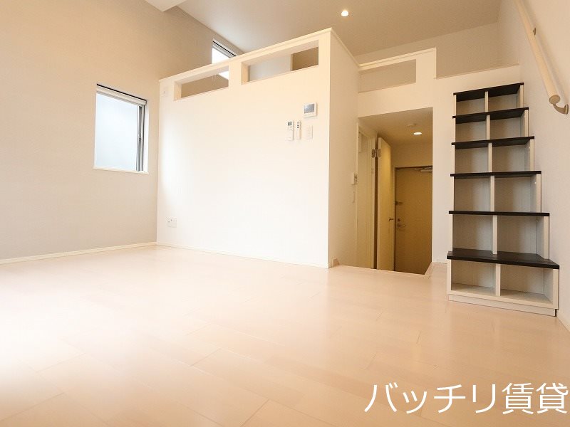 居室・リビング　同型タイプの為、現状を優先いたします