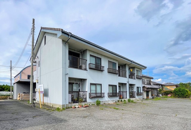 関根ハイツの建物外観