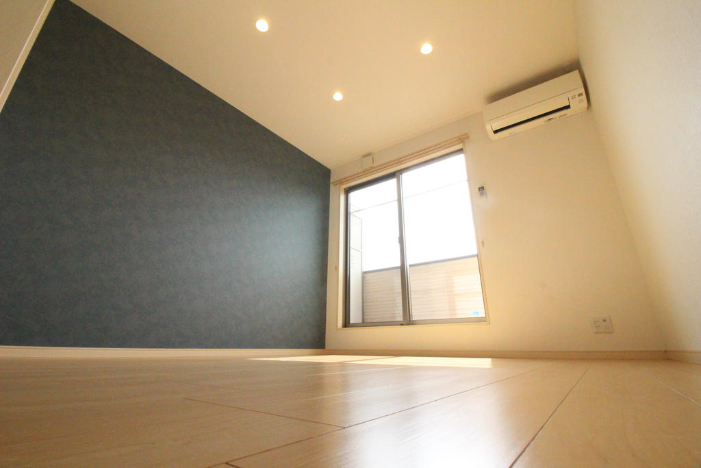 居室・リビング　明るい洋室☆