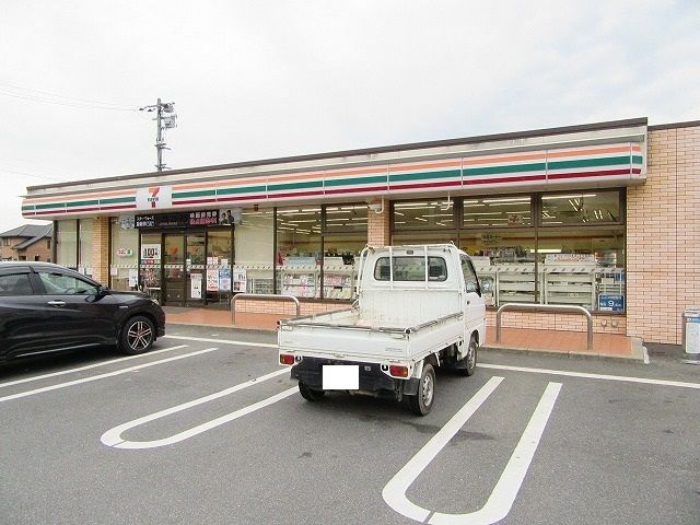 【光市中島田のアパートのコンビニ】