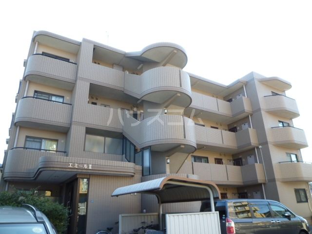 名古屋市港区津金のマンションの建物外観